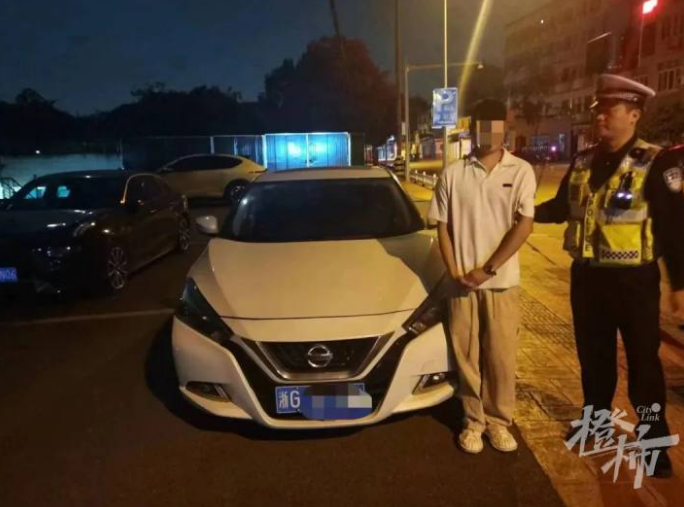 如何自測(cè)酒精能否開(kāi)車(chē)？老婆醉駕被查，擔(dān)心的老公又醉駕趕到了交警隊(duì)！